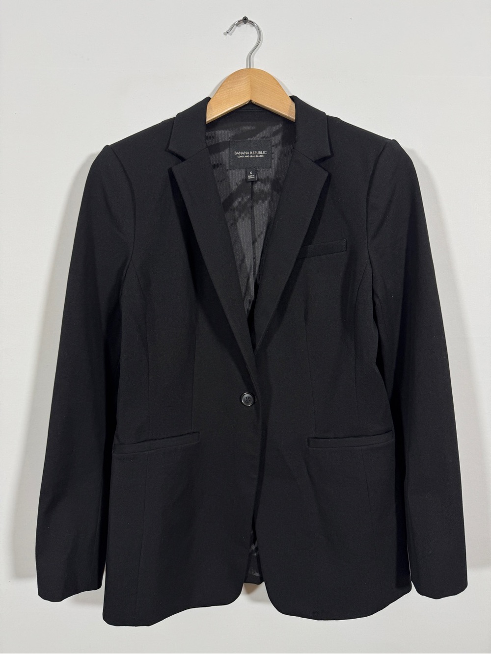 WJT39 {Banana Republic} "Long and Lean" Black Blazer Suit Coat Jacket